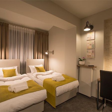 Marcopolo House Bed & Breakfast Warsaw Phòng bức ảnh